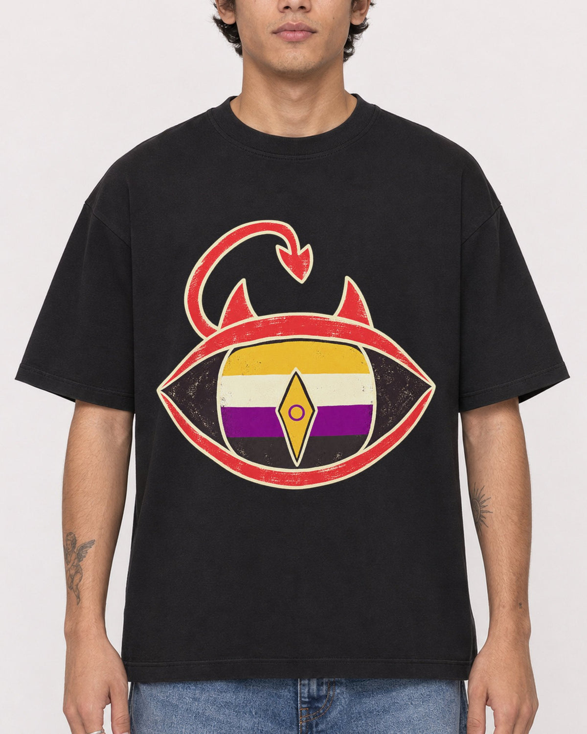 Mockup Boxy Heavyweight Tee Black male close-up 06