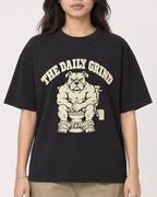Mockup Boxy Heavyweight Tee Black female close-up 02