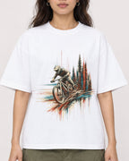Mockup Boxy Heavyweight Tee White female close-up 02