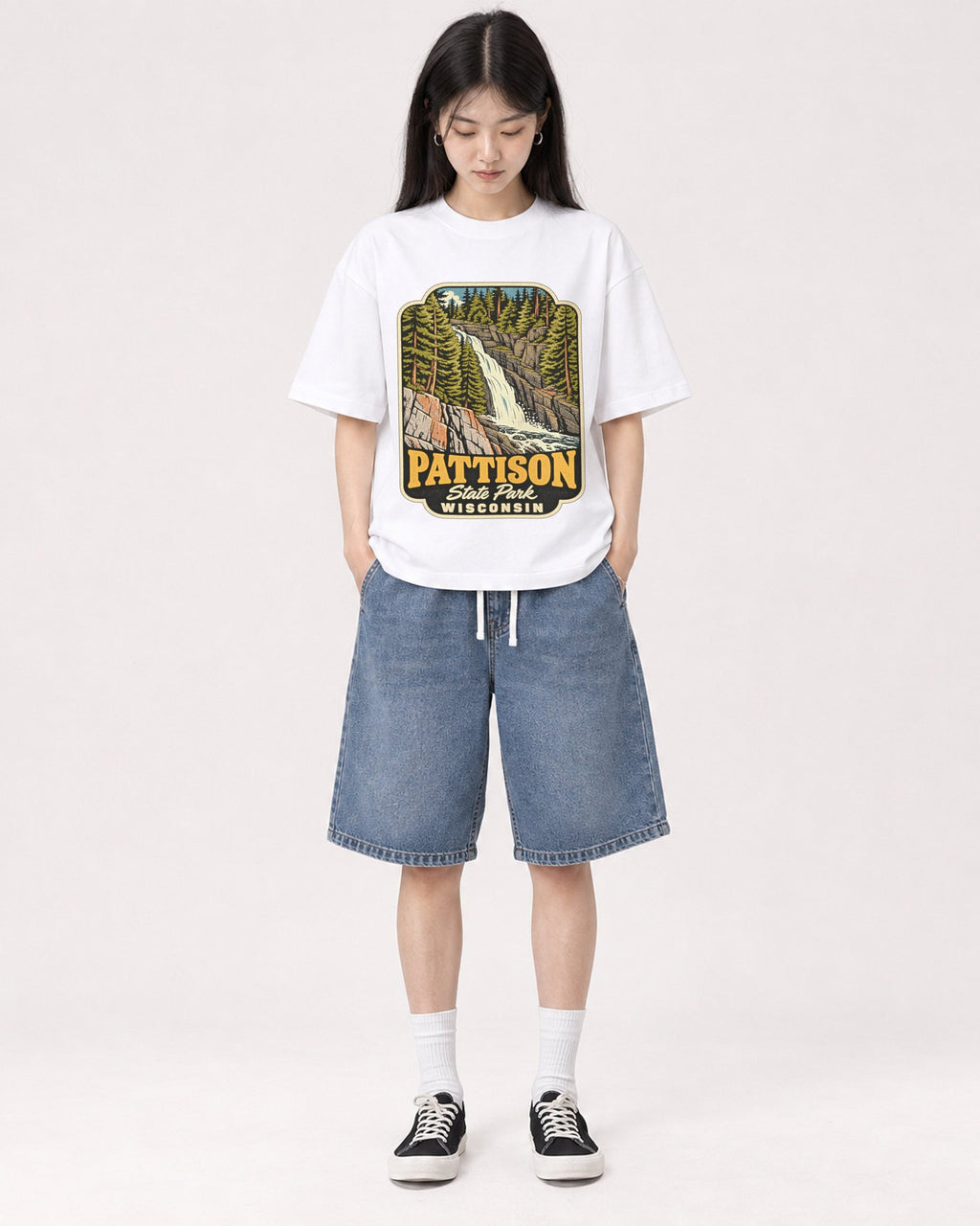 Mockup Boxy Heavyweight Tee White female full-body 01