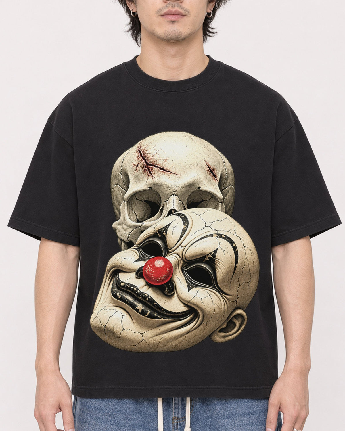 Mockup Boxy Heavyweight Tee Black male close-up 03