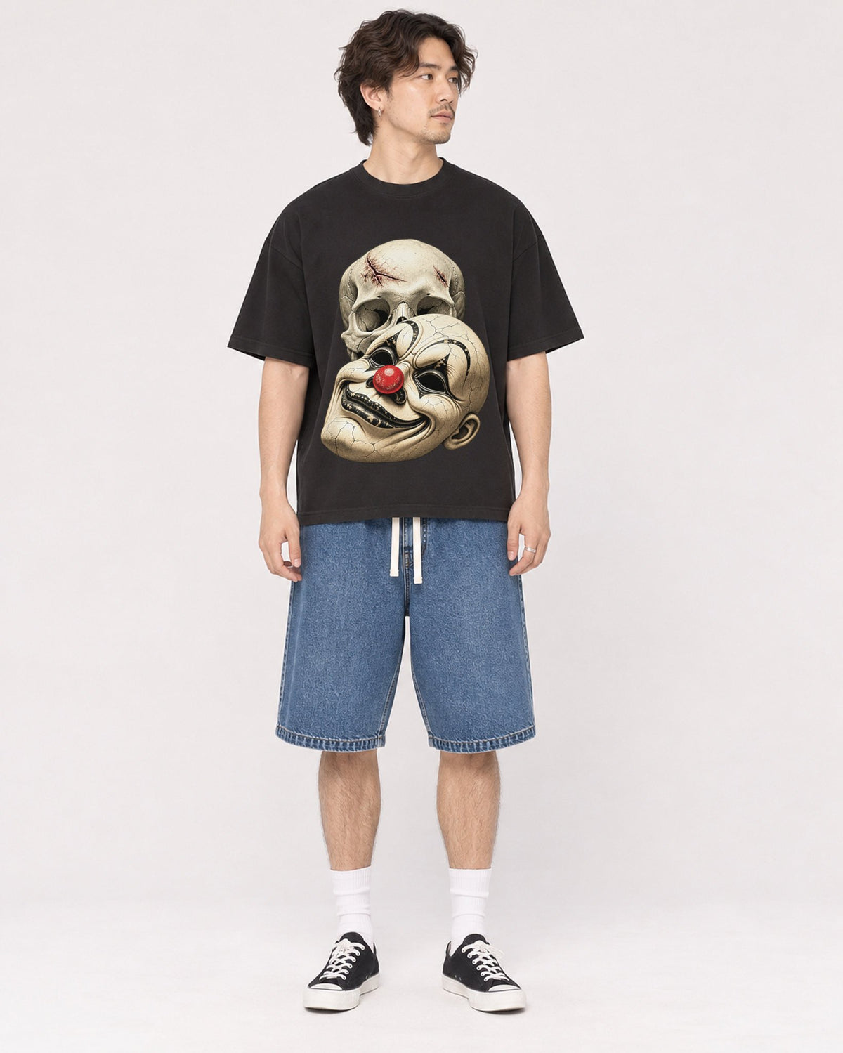 Mockup Boxy Heavyweight Tee Black male full-body 03