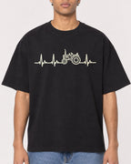 Mockup Boxy Heavyweight Tee Black male close-up 10