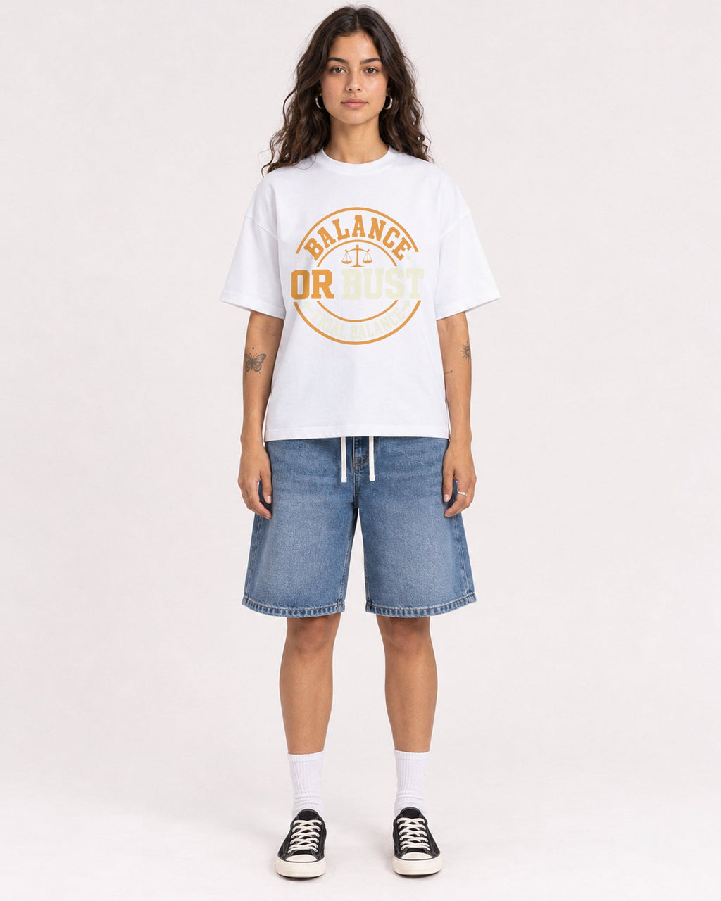 Mockup Boxy Heavyweight Tee White female full-body 06