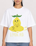 Mockup Boxy Heavyweight Tee White female close-up 50