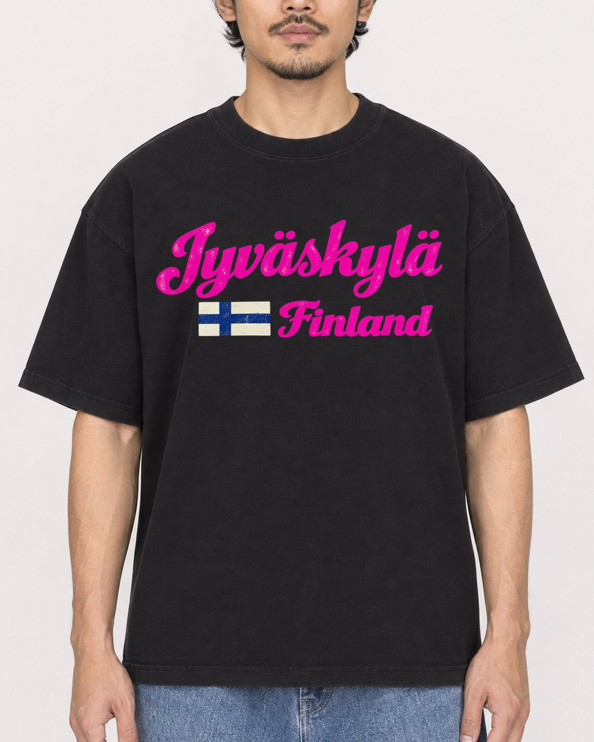 Mockup Boxy Heavyweight Tee Black male close-up 02