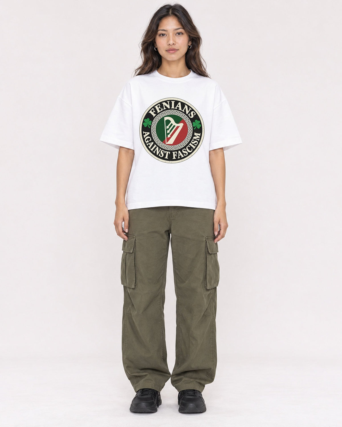 Mockup Boxy Heavyweight Tee White female full-body 02