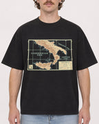 Mockup Boxy Heavyweight Tee Black male close-up 09