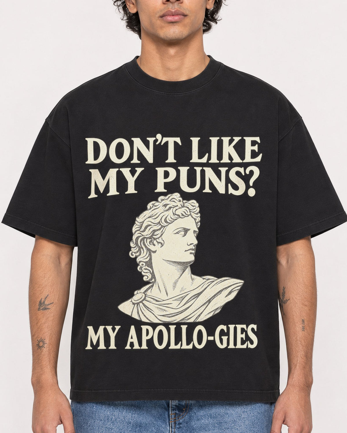 Mockup Boxy Heavyweight Tee Black male close-up 30