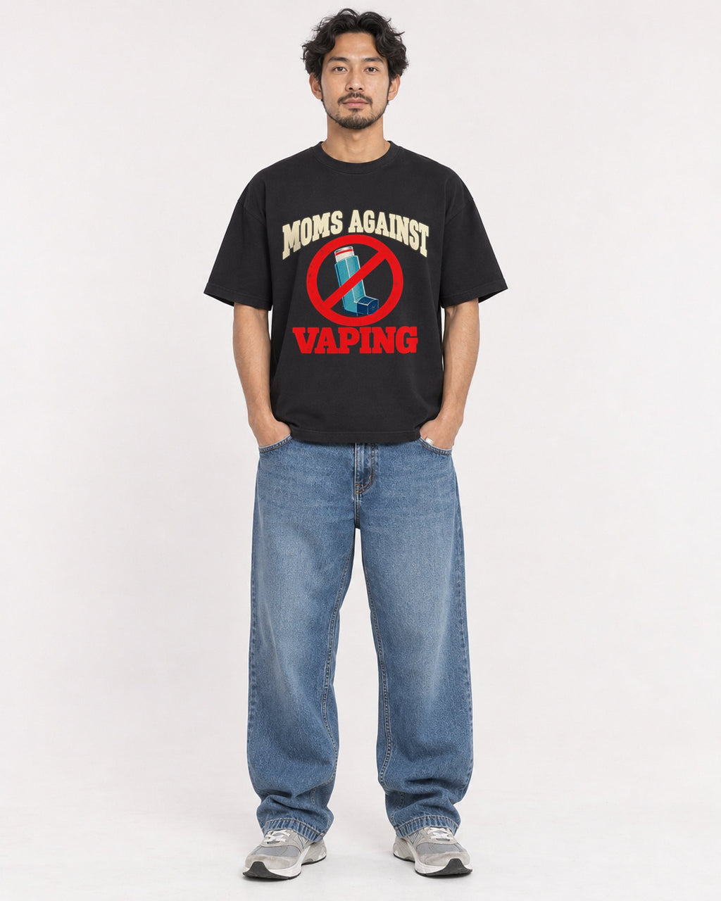 Mockup Boxy Heavyweight Tee Black male full-body 02