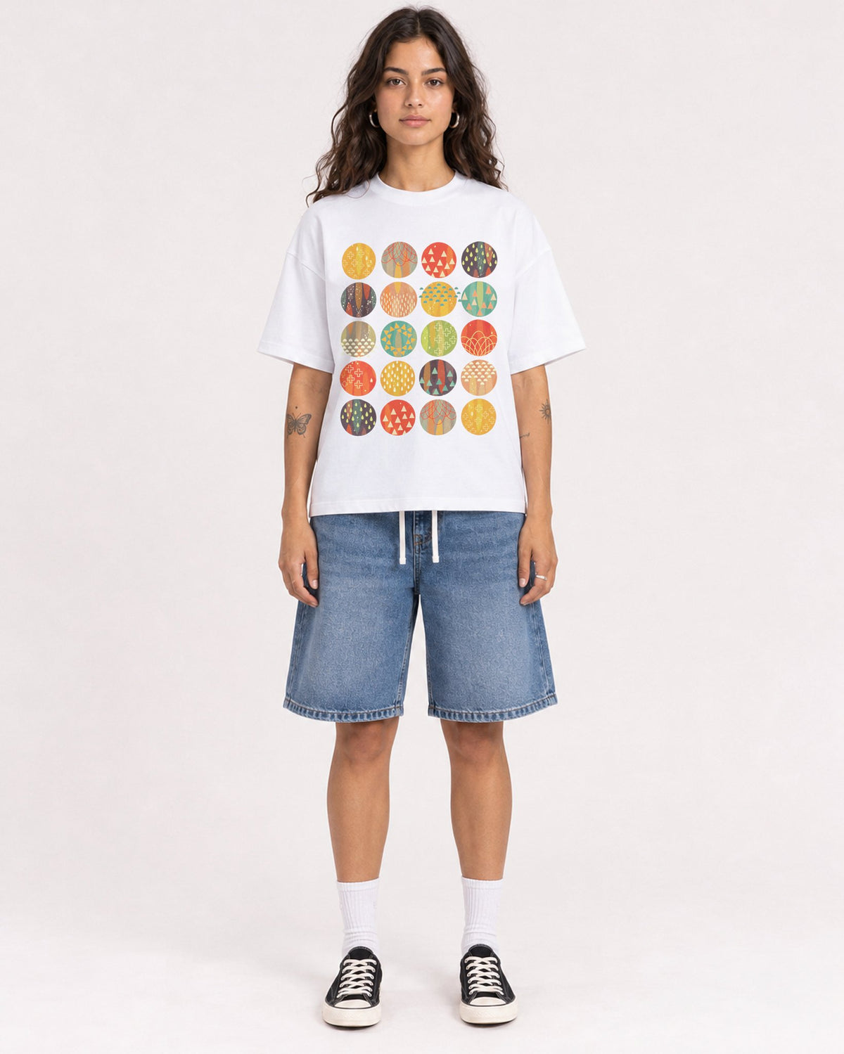Mockup Boxy Heavyweight Tee White female full-body 06