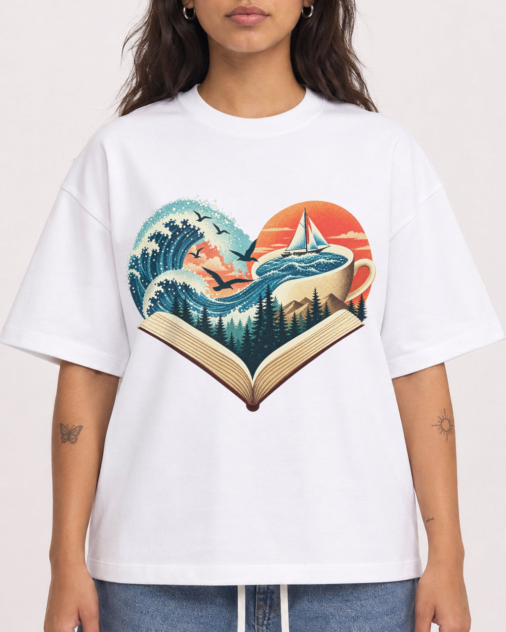 Mockup Boxy Heavyweight Tee White female close-up 06