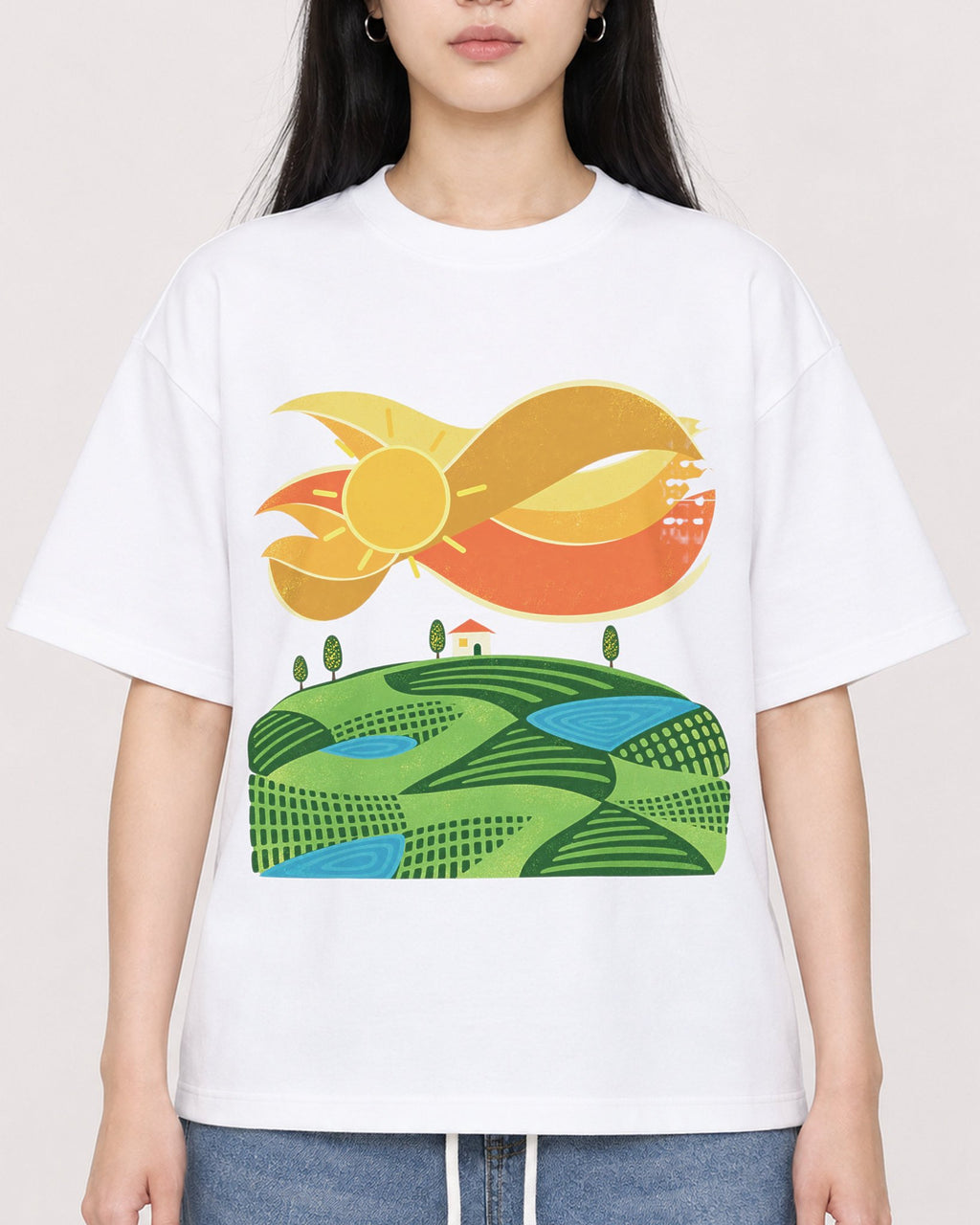 Mockup Boxy Heavyweight Tee White female close-up 01