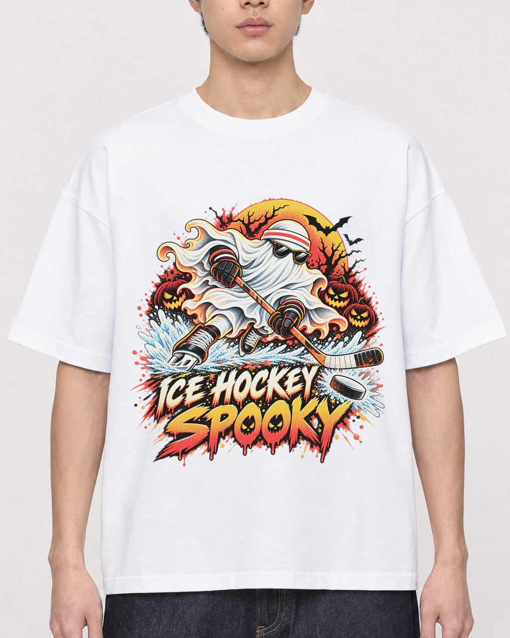 Mockup Boxy Heavyweight Tee White male close-up 01