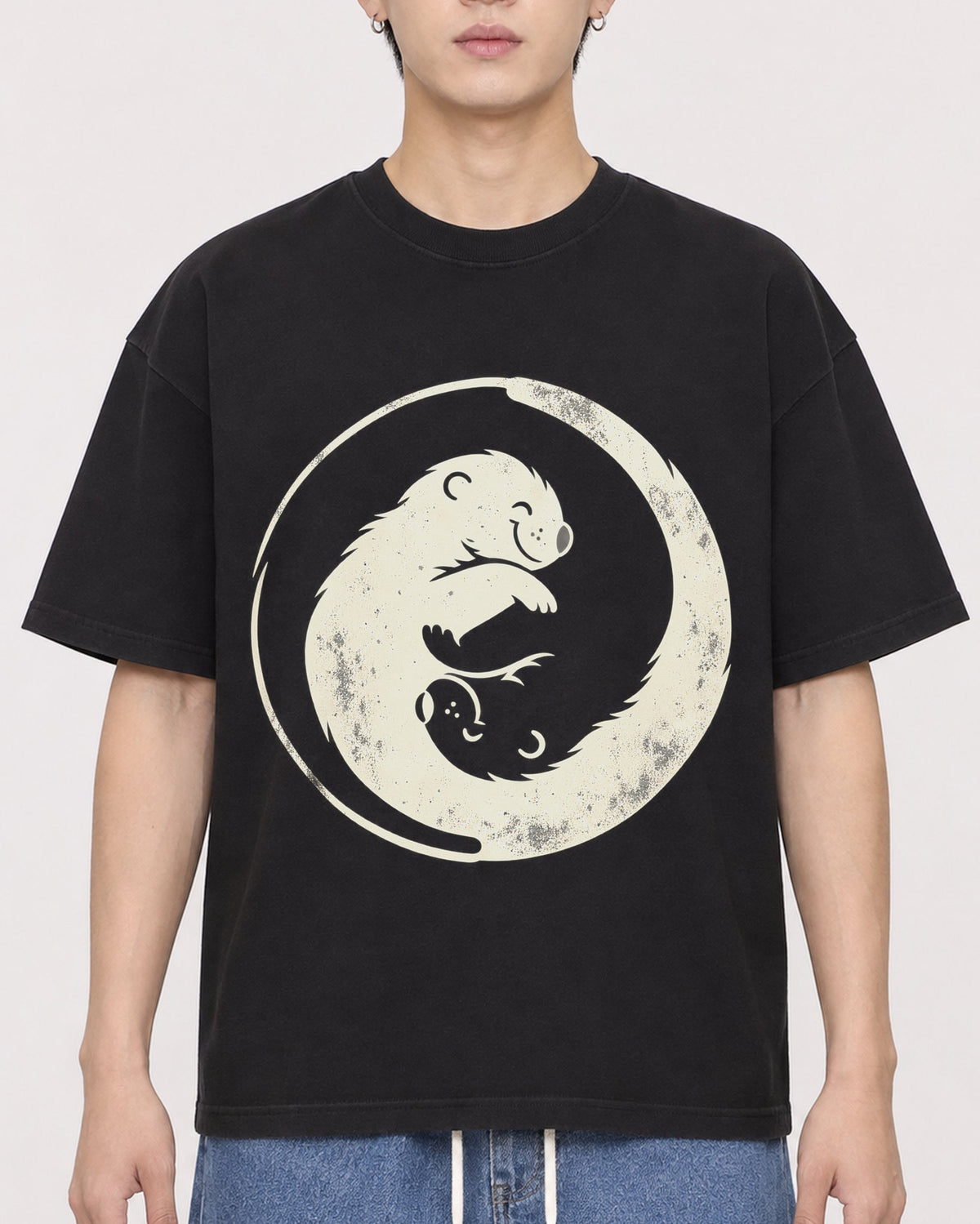 Mockup Boxy Heavyweight Tee Black male close-up 31