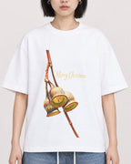 Mockup Boxy Heavyweight Tee White female close-up 11