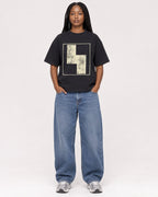 Mockup Boxy Heavyweight Tee Black female full-body 04