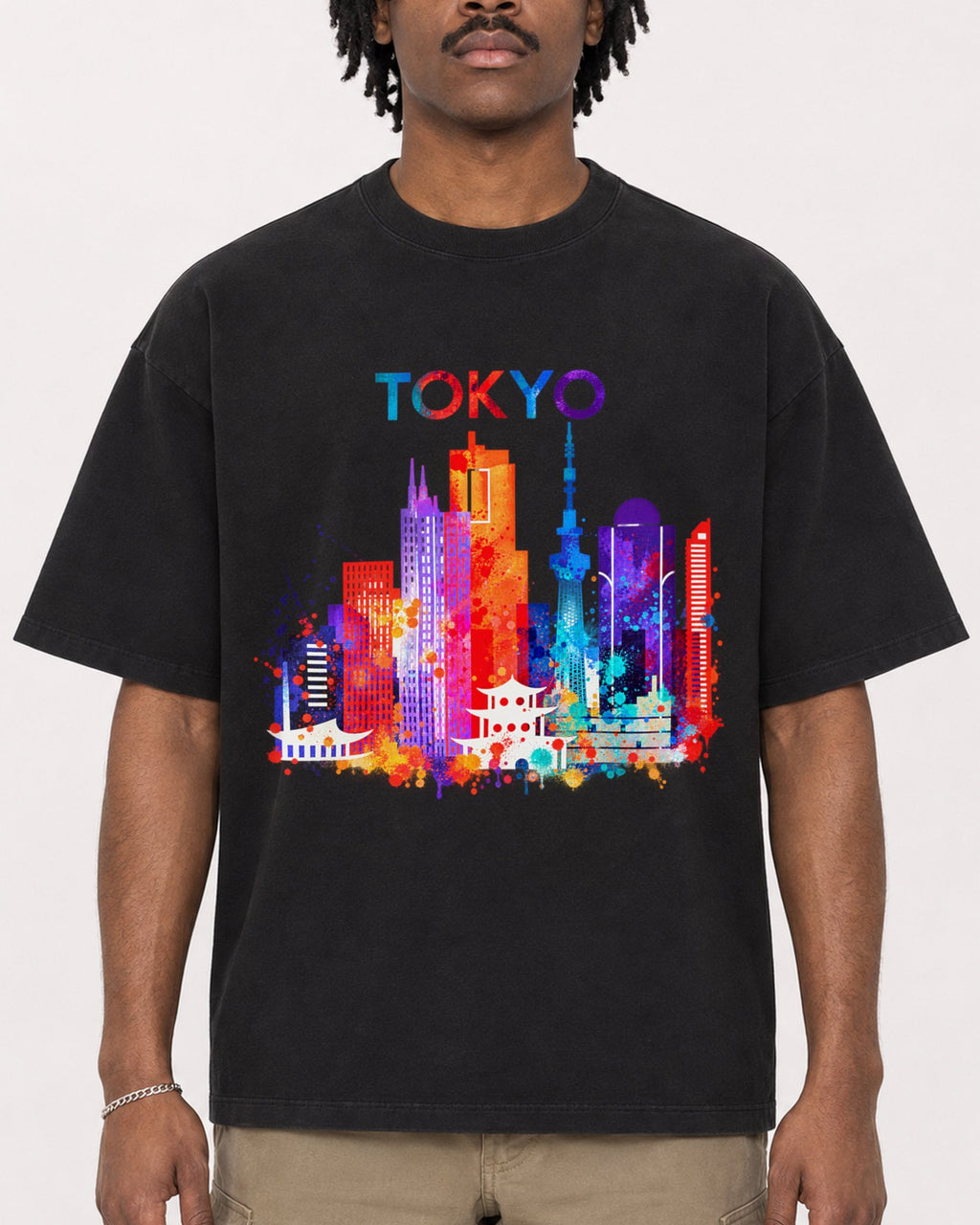 Mockup Boxy Heavyweight Tee Black male close-up 04