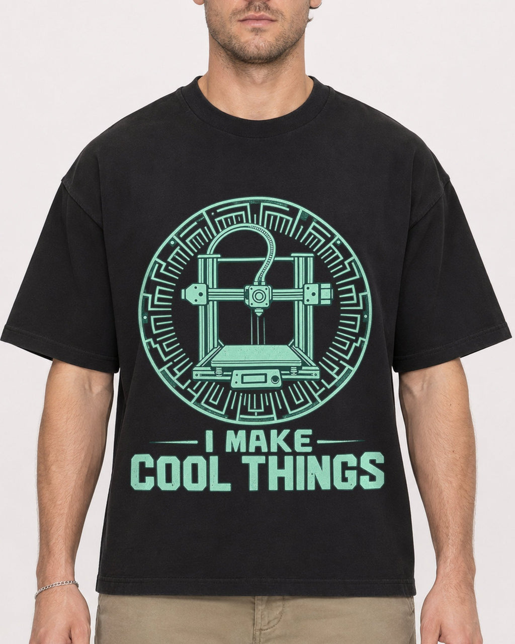 Mockup Boxy Heavyweight Tee Black male close-up 08
