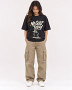 Mockup Boxy Heavyweight Tee Black female full-body 02