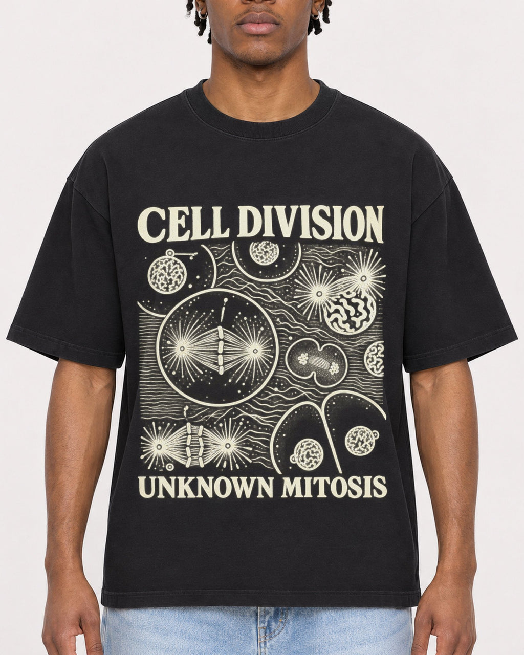 Mockup Boxy Heavyweight Tee Black male close-up 05
