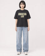 Mockup Boxy Heavyweight Tee Black female full-body 11
