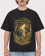 Mockup Boxy Heavyweight Tee Black male close-up 09