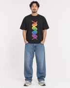 Mockup Boxy Heavyweight Tee Black male full-body 02