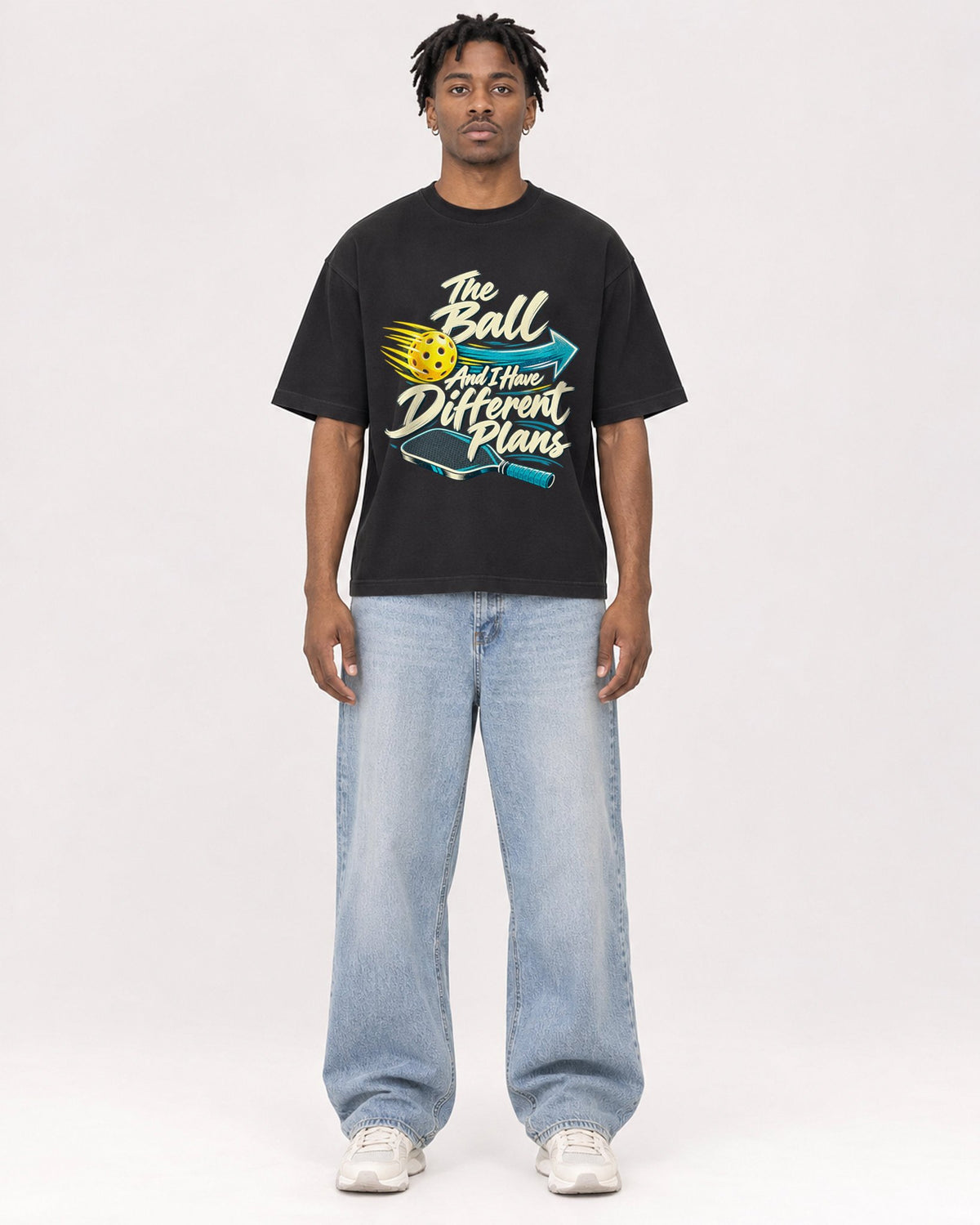 Mockup Boxy Heavyweight Tee Black male full-body 05
