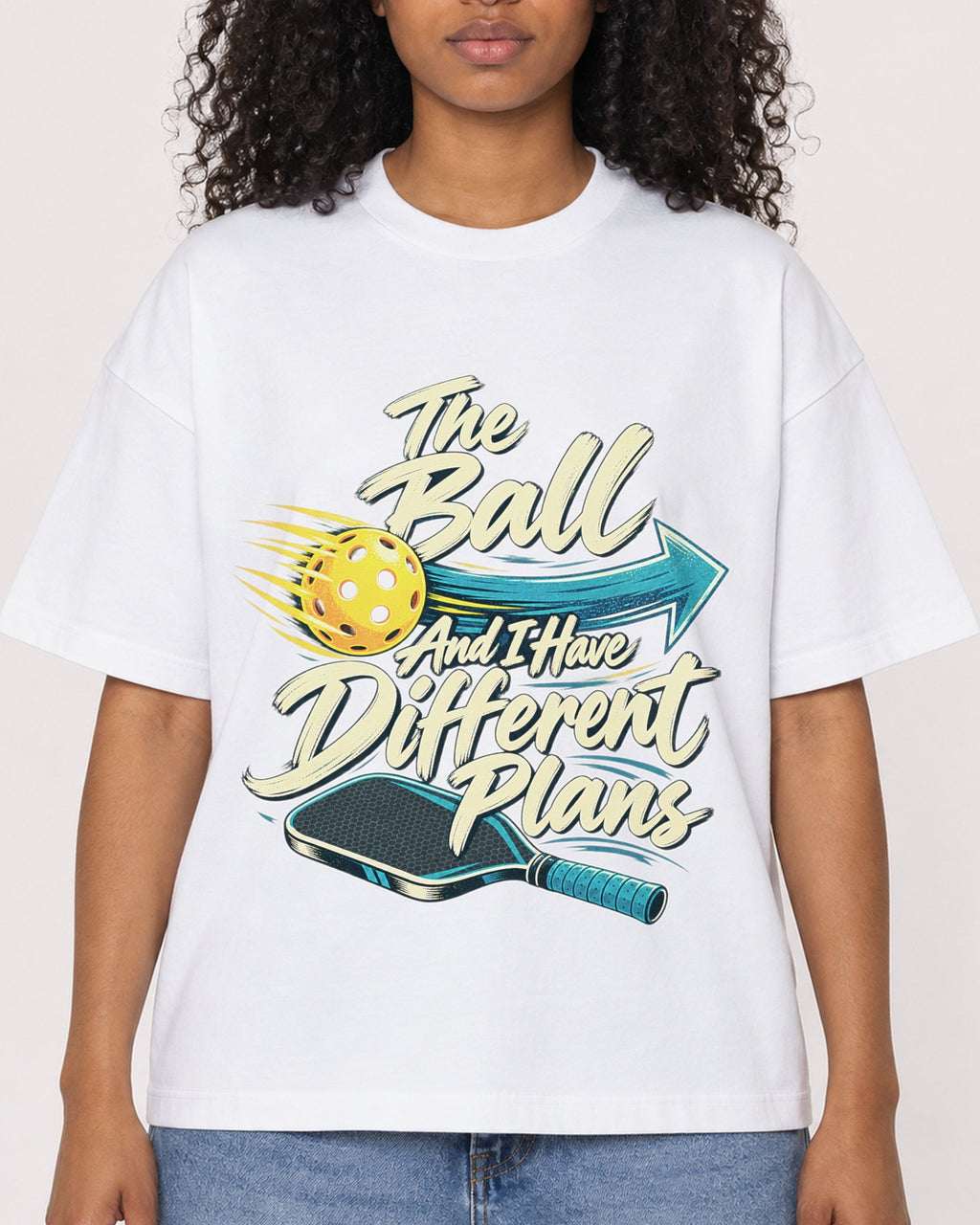 Mockup Boxy Heavyweight Tee White female close-up 05