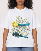 Mockup Boxy Heavyweight Tee White female close-up 05