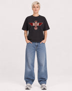 Mockup Boxy Heavyweight Tee Black female full-body 48