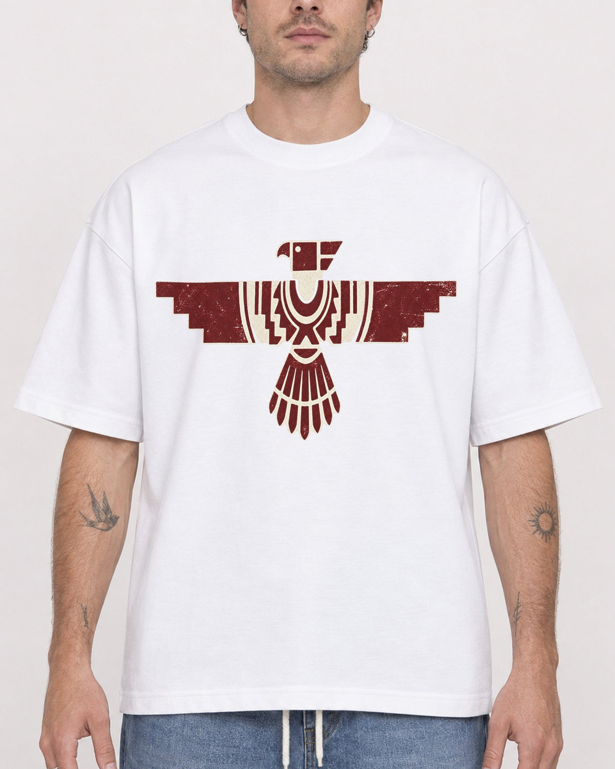 Mockup Boxy Heavyweight Tee White male close-up 48