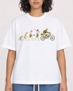 Mockup Boxy Heavyweight Tee White female close-up 26