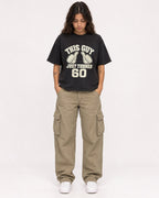 Mockup Boxy Heavyweight Tee Black female full-body 06