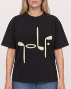 Mockup Boxy Heavyweight Tee Black female close-up 08
