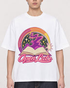 Mockup Boxy Heavyweight Tee White male close-up 01