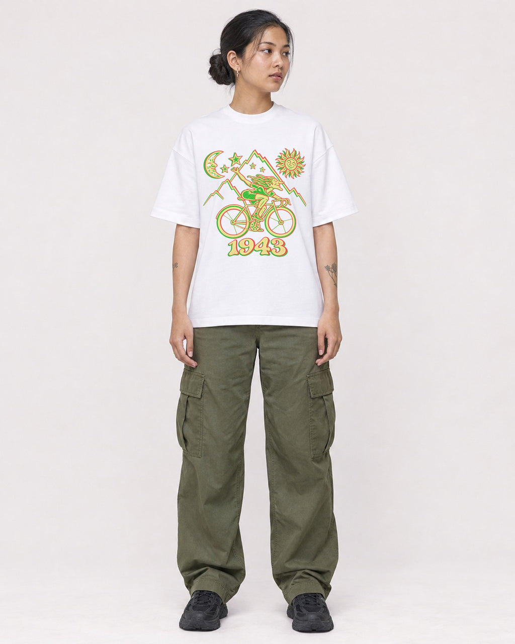 Mockup Boxy Heavyweight Tee White female full-body 12