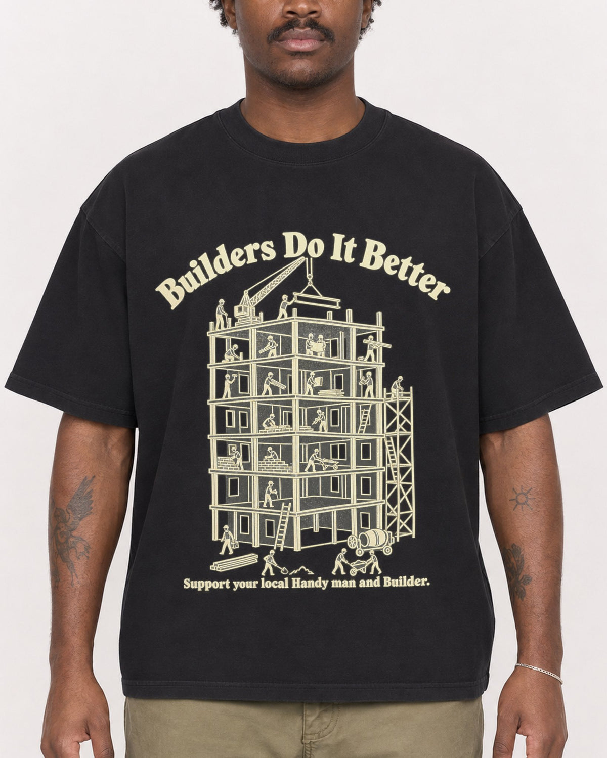 Mockup Boxy Heavyweight Tee Black male close-up 24
