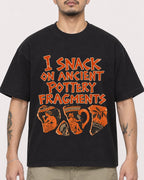 Mockup Boxy Heavyweight Tee Black male close-up 12
