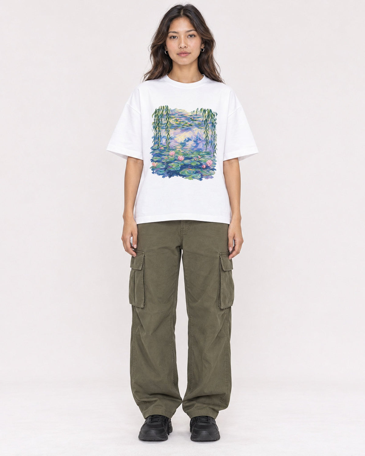 Mockup Boxy Heavyweight Tee White female full-body 02