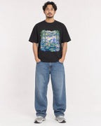 Mockup Boxy Heavyweight Tee Black male full-body 02