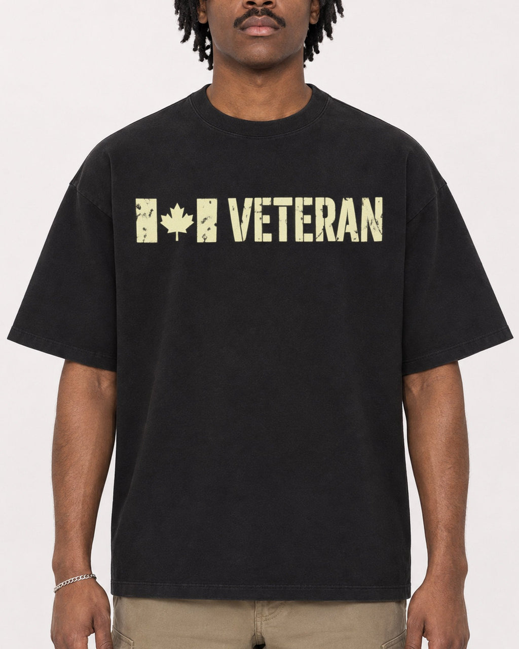 Mockup Boxy Heavyweight Tee Black male close-up 04