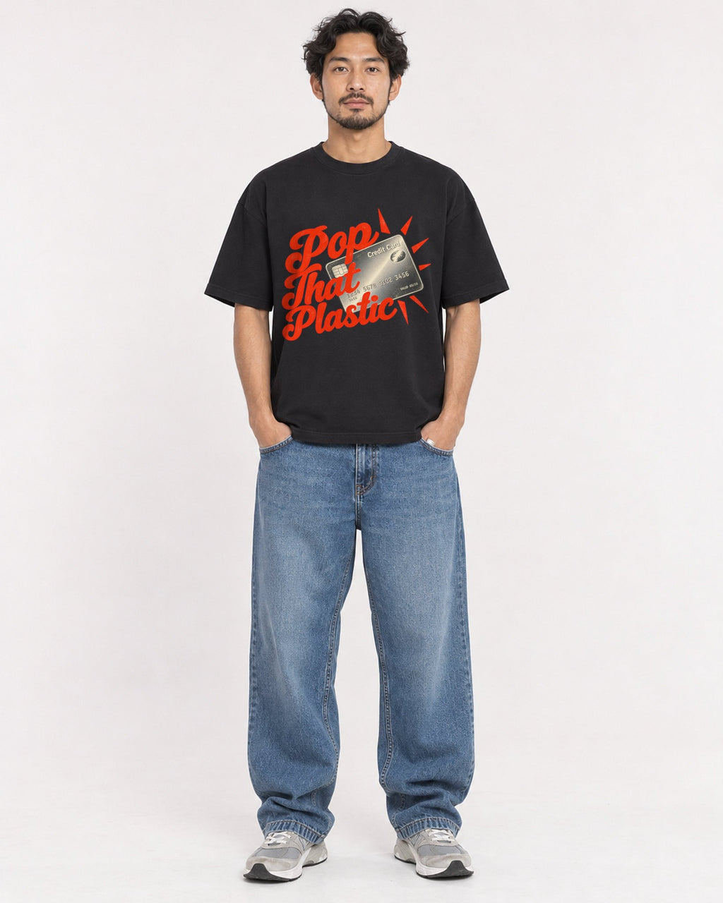 Mockup Boxy Heavyweight Tee Black male full-body 02