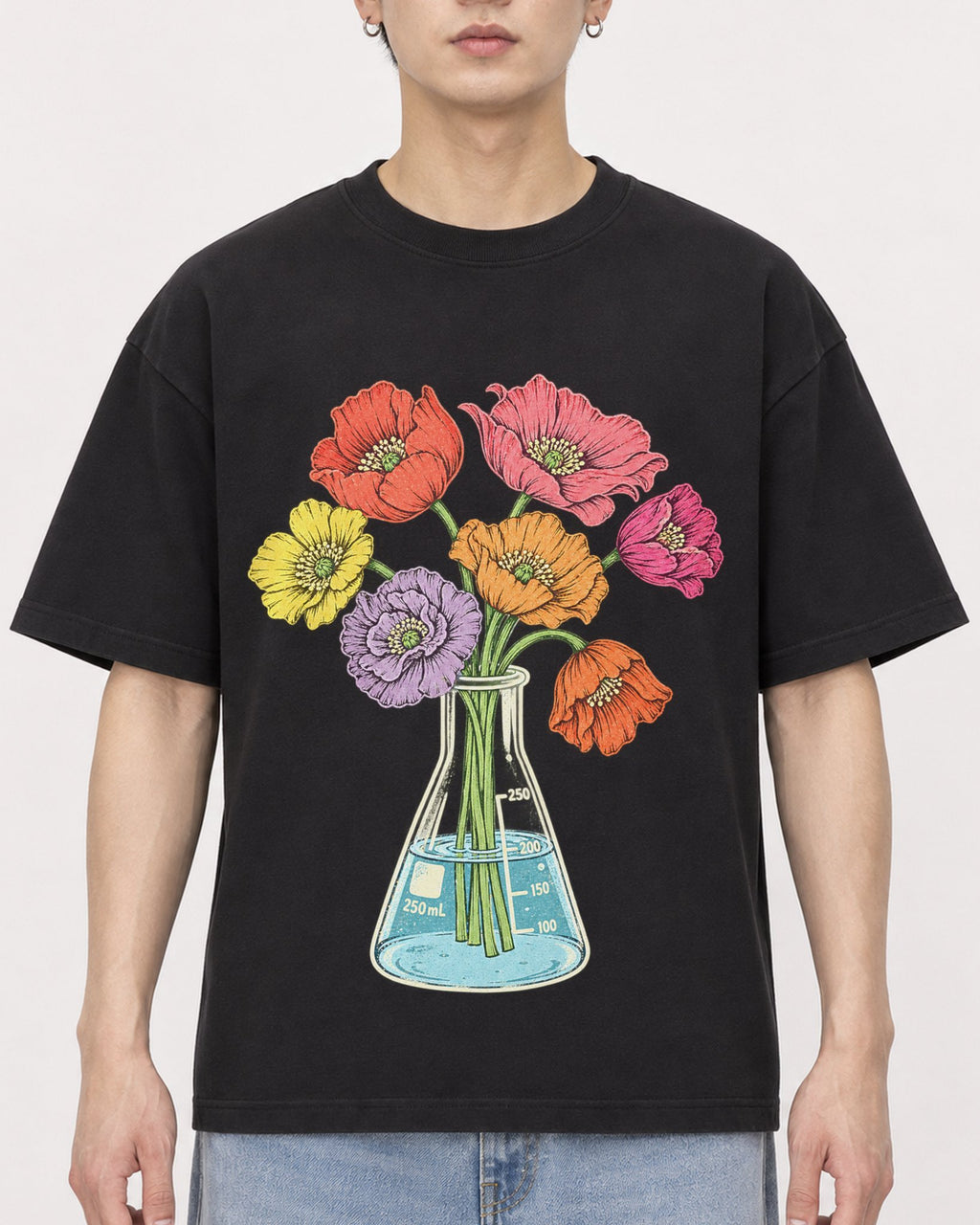 Mockup Boxy Heavyweight Tee Black male close-up 01