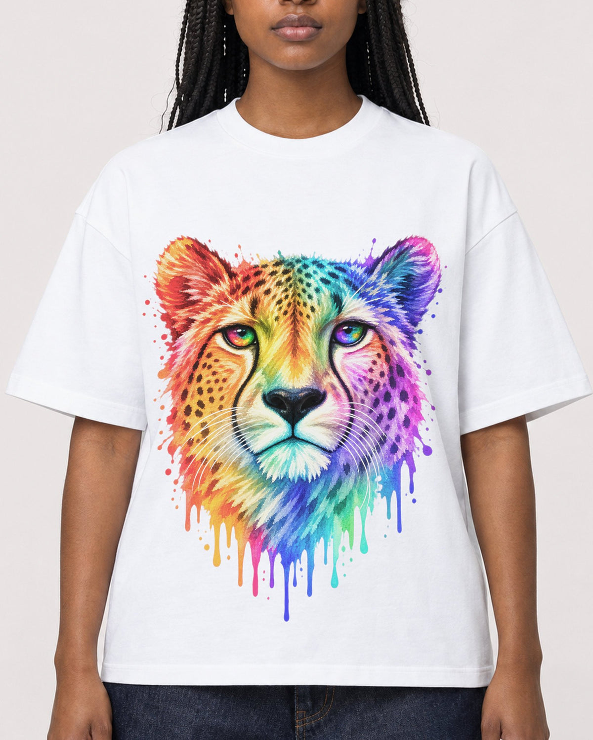 Mockup Boxy Heavyweight Tee White female close-up 04