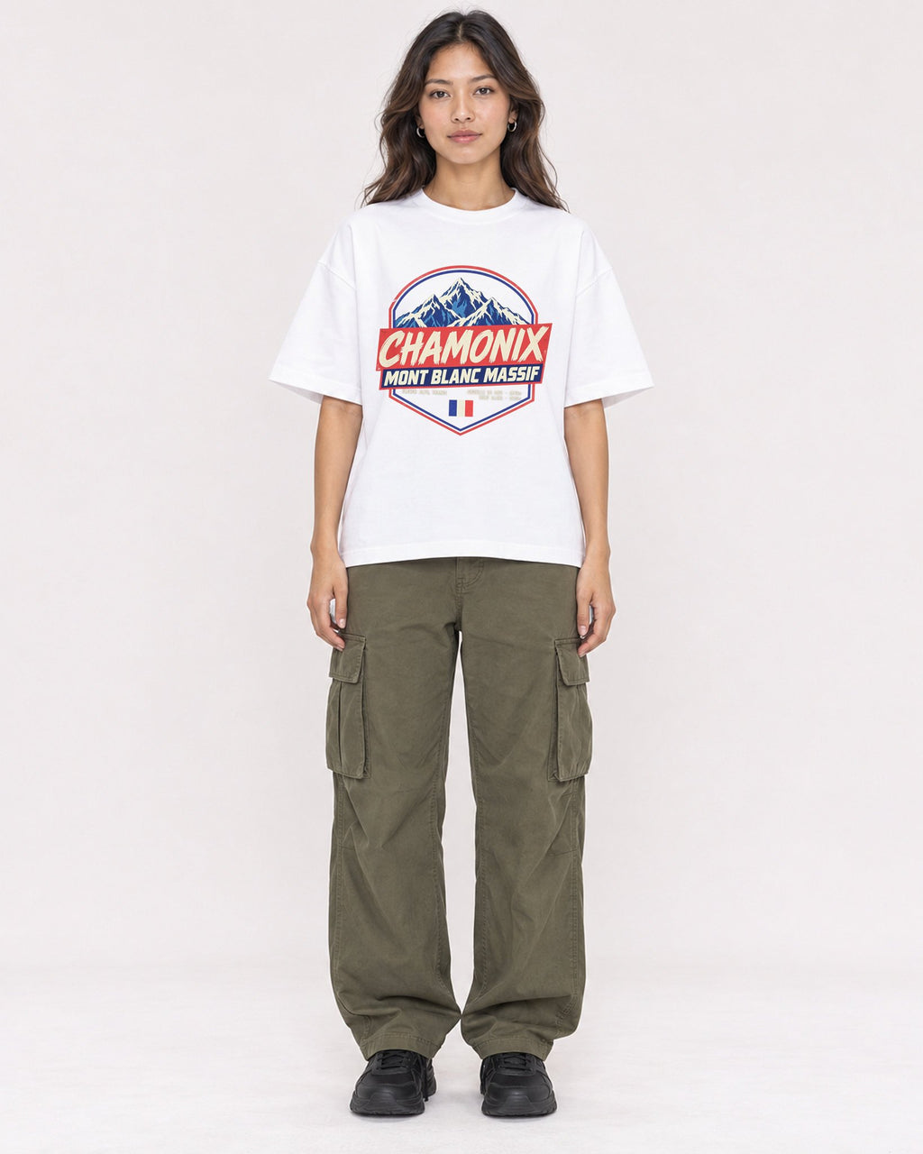 Mockup Boxy Heavyweight Tee White female full-body 02