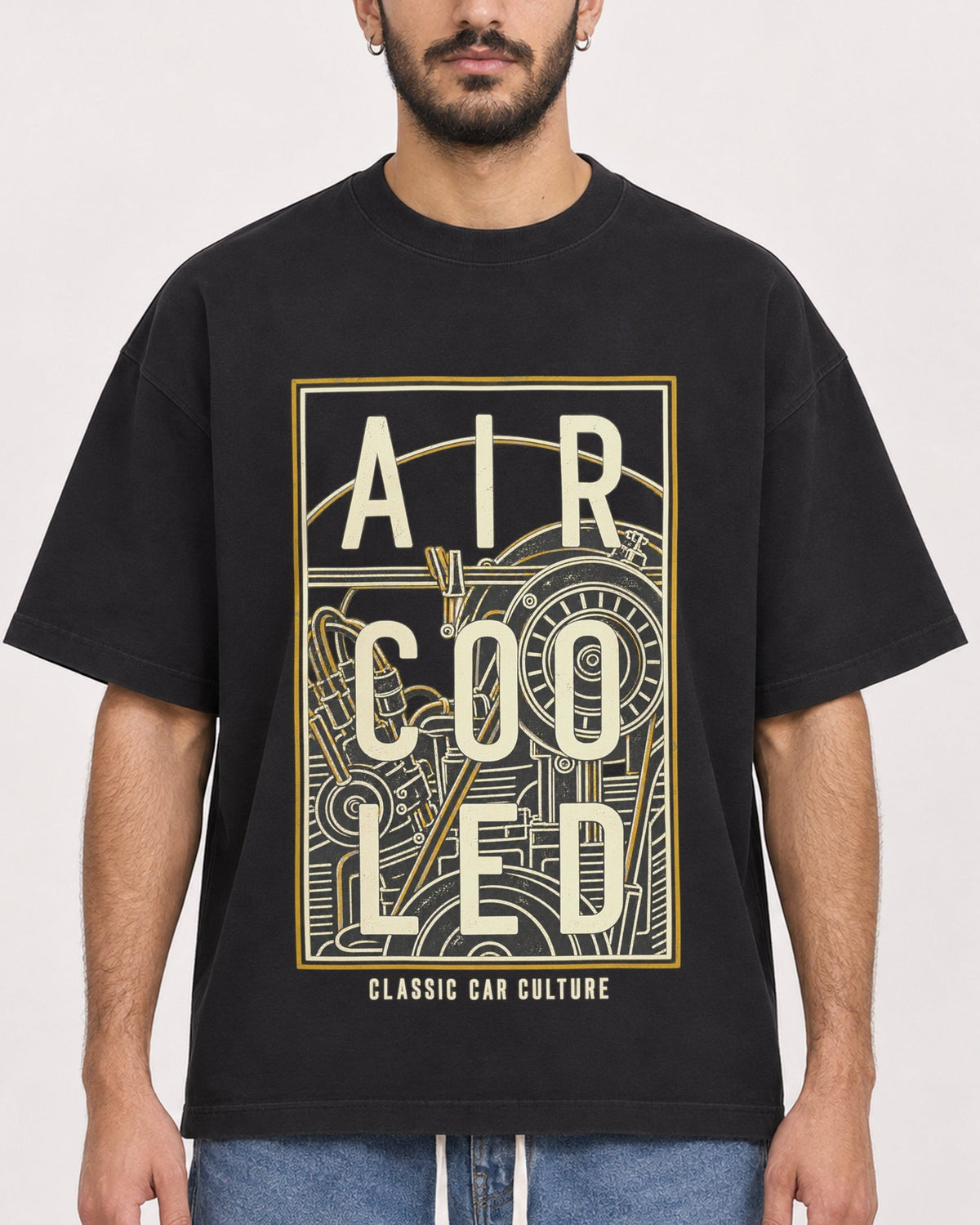 Mockup Boxy Heavyweight Tee Black male close-up 07