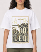 Mockup Boxy Heavyweight Tee White female close-up 07