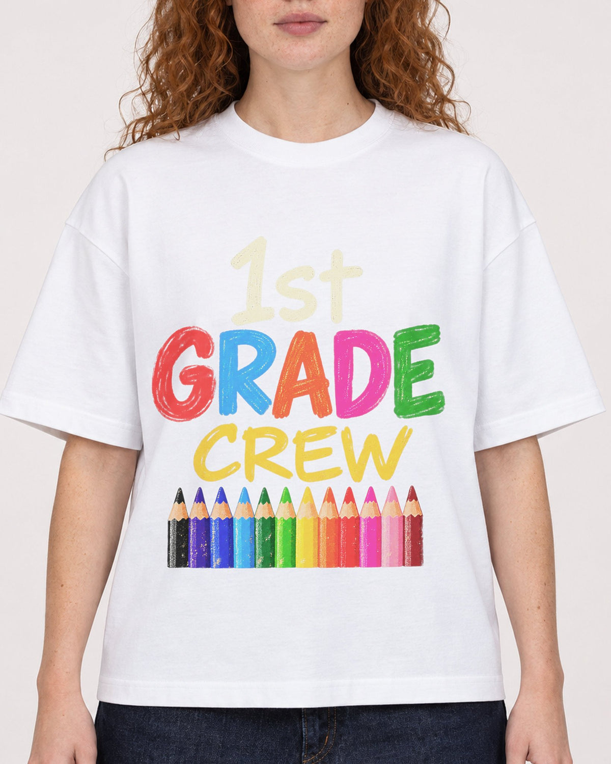 Mockup Boxy Heavyweight Tee White female close-up 09
